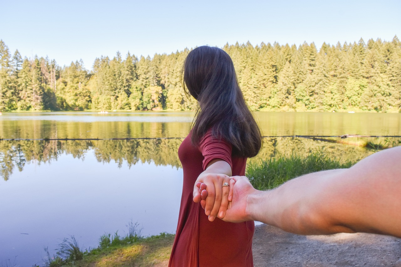 嫁给非洲代孕选性别生的女孩婚后受不了（嫁给非洲代孕选性别生的女孩婚后受不了了吗）